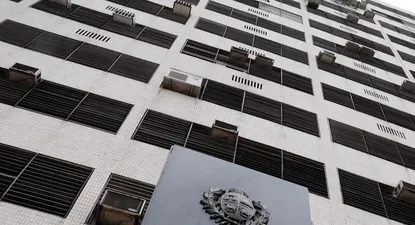 Expansión de dinero circulante se aleja del objetivo del BCU