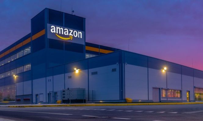 Amazon y el fundador de OnlyFans se suman a la puja por TikTok, mientras Trump extiende el plazo para encontrar un comprador en EEUU
