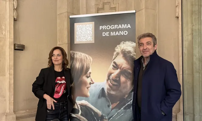 Los actores Ricardo Darín y Andrea Pietra presentan la obra teatral Escenas de la vida conyugal
