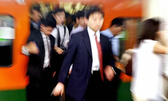 La situación es más grave entre las personas que viven en las regiones del Pacífico occidental y el sudeste asiático