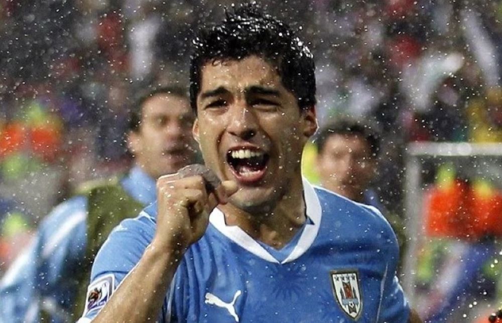 Luis Suárez celebra el segundo gol de la selección de Uruguay ante Corea del Sur en el Mundial de Sudáfrica 2010 Luis Suárez celebra el segundo gol de la selección de Uruguay ante Corea del Sur en el Mundial de Sudáfrica 2010