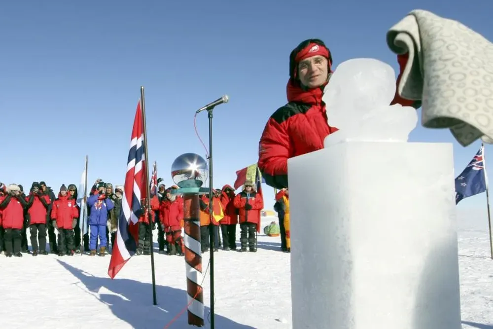 La ceremonia en el Polo Sur