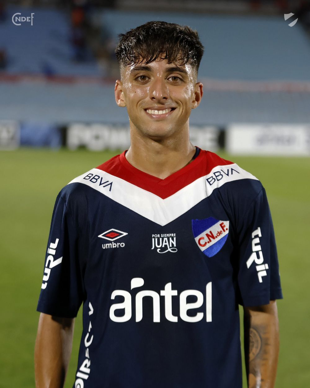 Bruno Arady en su debut oficial con Nacional