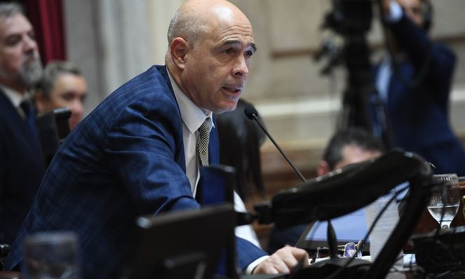 El senador libertario Bartolomé Abdala admitió que tiene más de 15 asesores en San Luis porque quiere ser gobernador