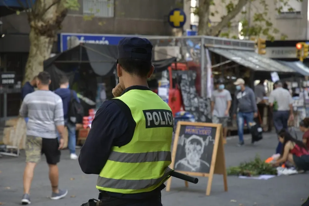 La policía vigiló las ferias este fin de semana
