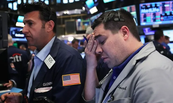 Según Nouriel Roubini, conocido como “doctor boom”, una nueva sucesión de cisnes blancos desfila por el horizonte económico desde hace al menos un año