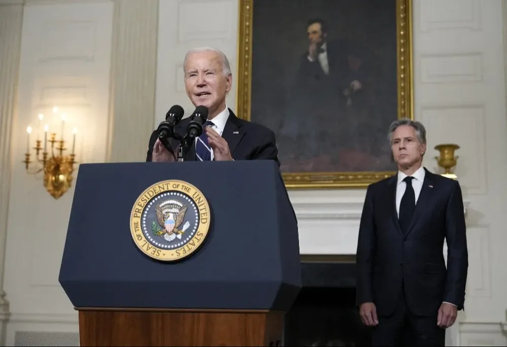 “Nos aseguraremos que el Estado judío y democrático de Israel pueda defenderse hoy y mañana, como siempre lo hemos hecho”, afirmó Biden