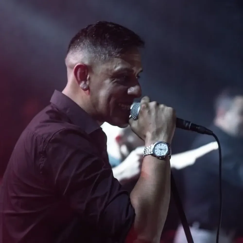 Gustavo Domínguez volvió a la música