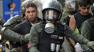 El grueso de los miles de detenidos en las protestas ocurridas en Venezuela luego de las elecciones de julio siguen tras las rejas.