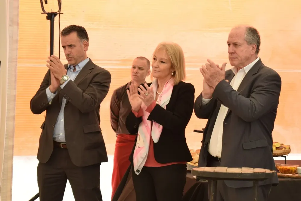 Yamandú Orsi, Carolina Cosse y Ernesto Murro