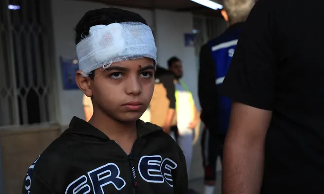 En el paso de Rafah se acumulan los convoyes de ayuda humanitaria con destino a este enclave.