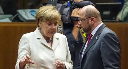 Merkel y Alemania buscan marcarle la cancha a los griegos