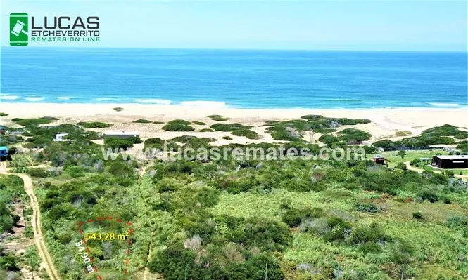 Terreno en Punta Rubia.