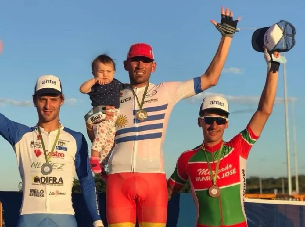 Los tres mejores de Uruguay en contrarreloj: Rober Méndez, Agustín Moreria y Juan Caorsi