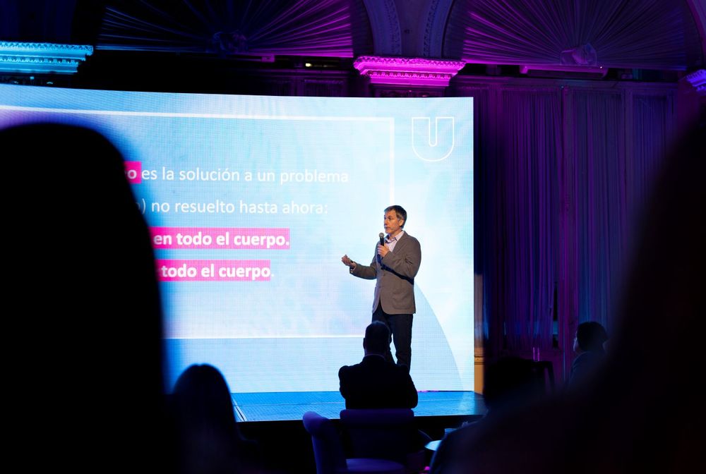1 Nicolás Peyrous Head Of Marketing Beauty and Personal Care en Unilever