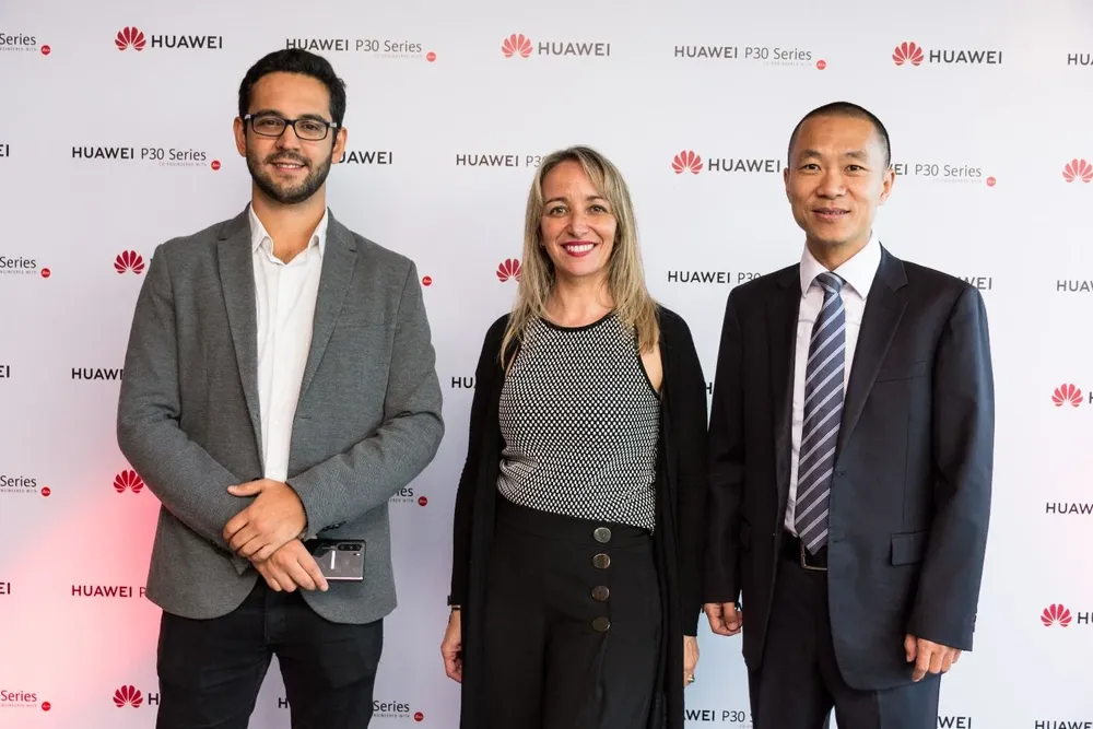 Gabriela Silveira y Henry Zhang