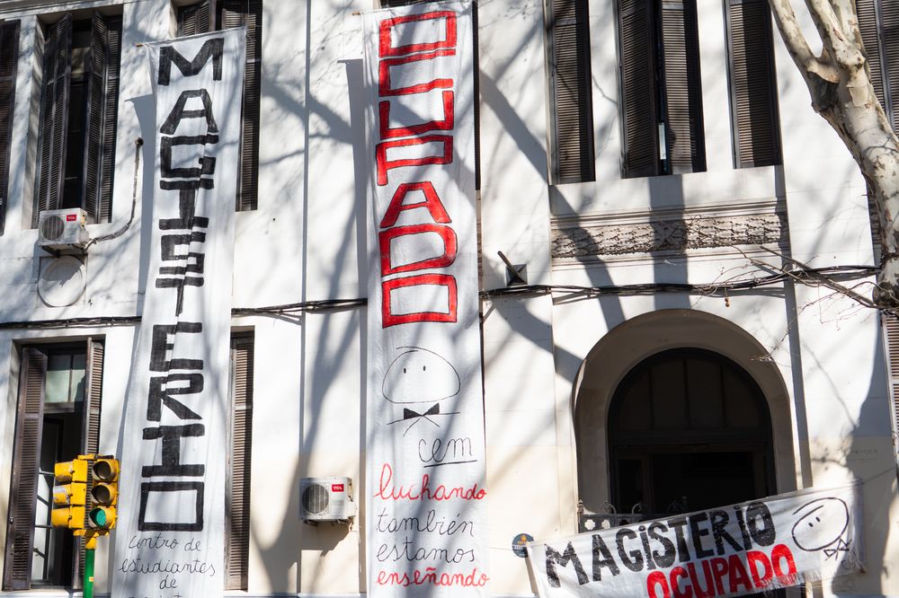 Institutos Normales de Montevideo. Magisterio Ocupado