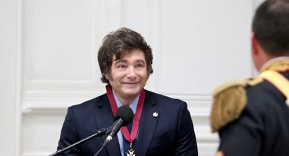 Milei fue incorporado como granadero de manera honorífica