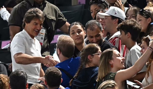 Tom Cruise en la clasificación de las gimnastas femeninas de los Estados Unidos en los Juegos Olímpicos de París 2024