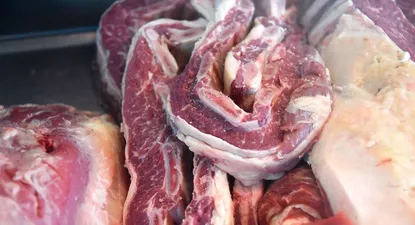 El precio del asado aumentó 3% al público el pasado mes.