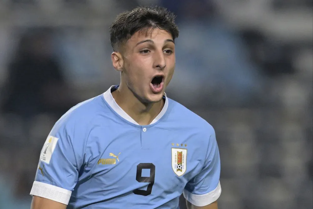 Andrés Ferrari celebra su gol para la sub 20 ante Irak