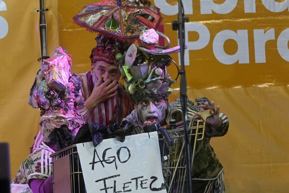 Murga Doña Basrtarda en el Tablado del Parque