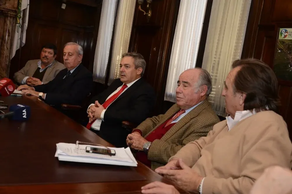 Integrantes del Foro Mercosur de la Carne en la sede de la ARU