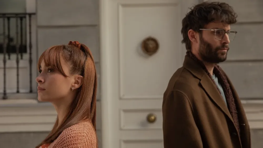 Primeras imágenes de PARED CON PARED, la primera película protagonizada por Aitana