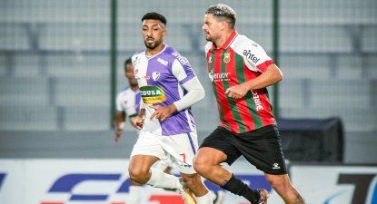 Winston Fernández de Fénix y Maximiliano Cantera de Deportivo Maldonado