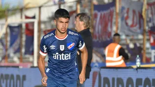 Renzo Sánchez jugó solo 5 minutos ante Cerro y se lesionó