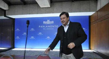 Adrián Peña, ministro de Ambiente