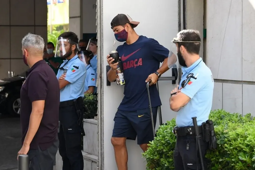 Suárez antes de dejar Barcelona