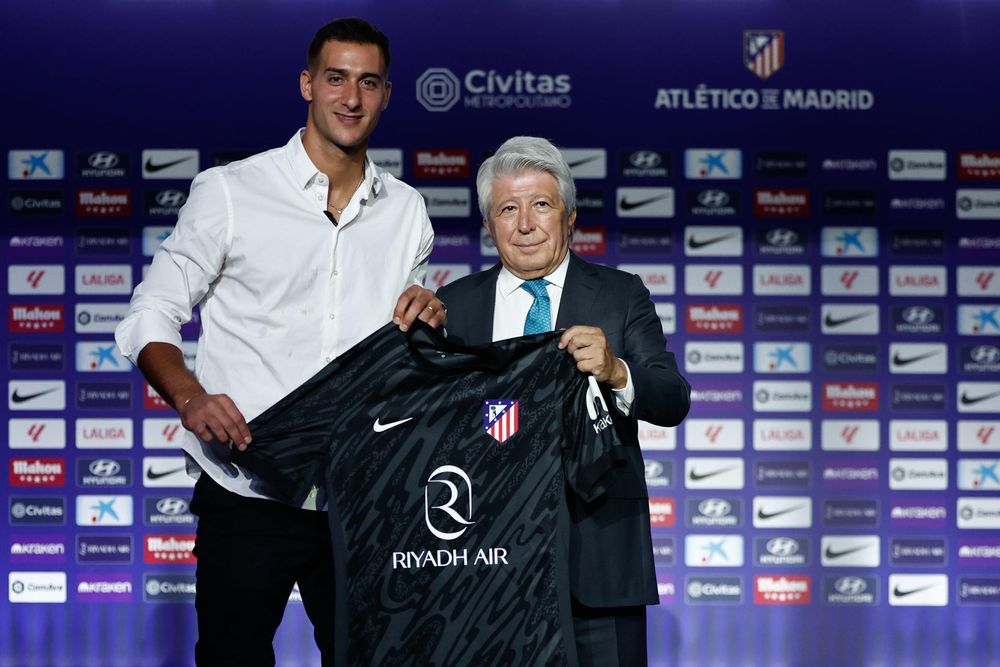 Juan Musso llega al Atlético de Madrid.