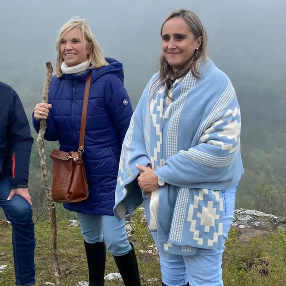 Beatriz Argimón con Virginia Fros