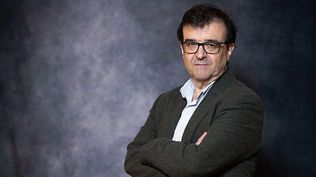 Lo que los seres humanos no queremos es morirnos (...) Morir me parece horrible, injusto, idiota: entrevista a Javier Cercas