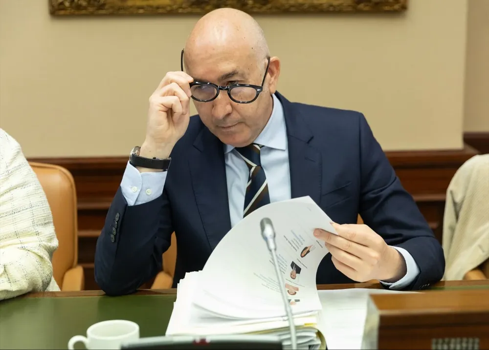 El presidente de la comisión, Alejandro Soler durante la Comisión de Investigación por el ‘caso Koldo’, en el Congreso de los Diputados,