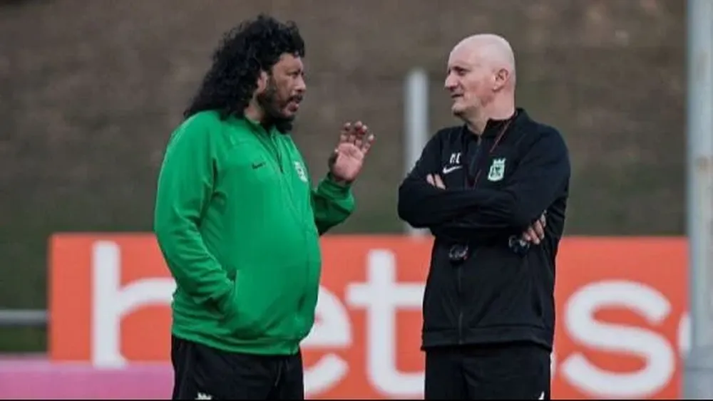 René Higuita, ídolo del Atlético Nacional, y Pablo Repetto