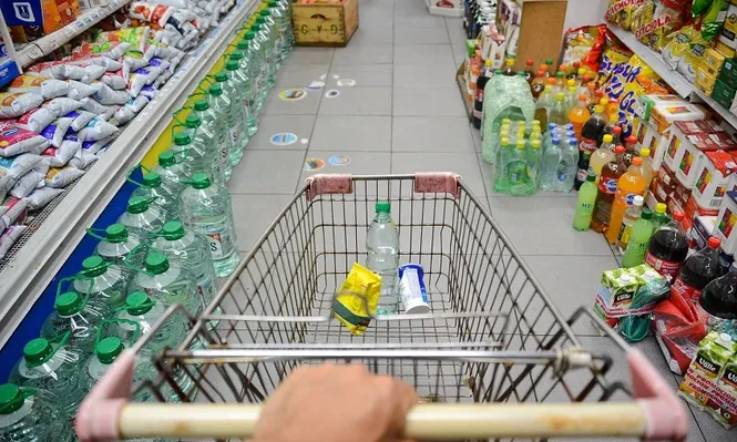 Gobierno negocia nuevo acuerdo de precios para contener inflación
