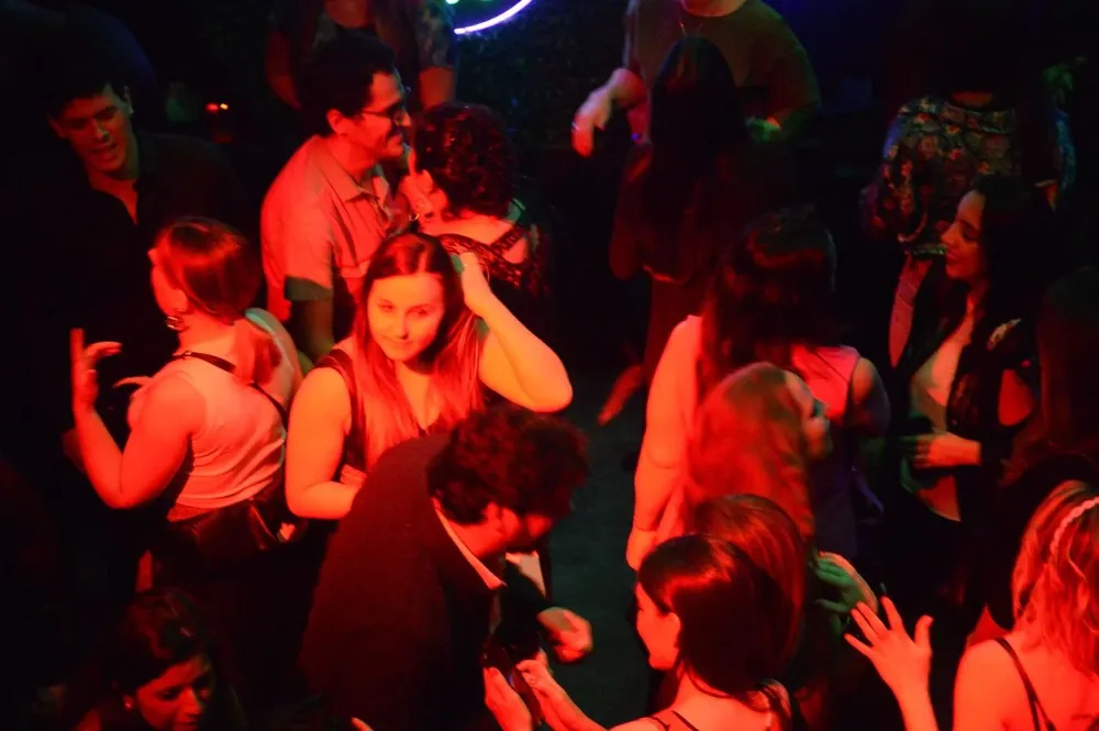 La Noche de la Nostalgia se celebra cada vez más en fiestas particulares