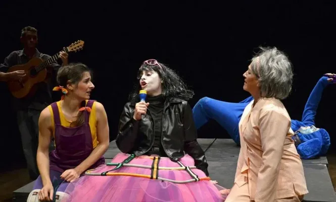 Teatro infantil con tono morboso