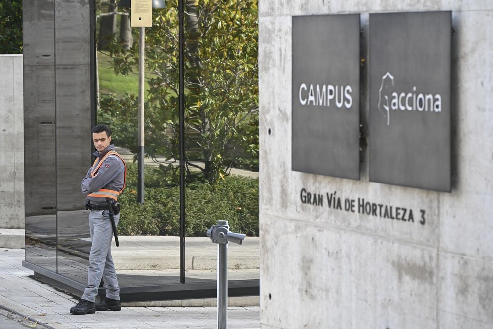 d52dd3a25e827231c7e690f24444061432cf02a8w