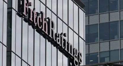 Fitch sugiere ajuste fiscal de 2,5% del PIB para que la deuda pública sea sostenible