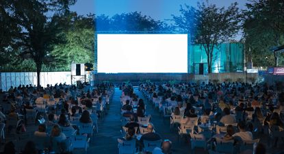 Cine de verano en el Parque de la Bombilla, en Marid