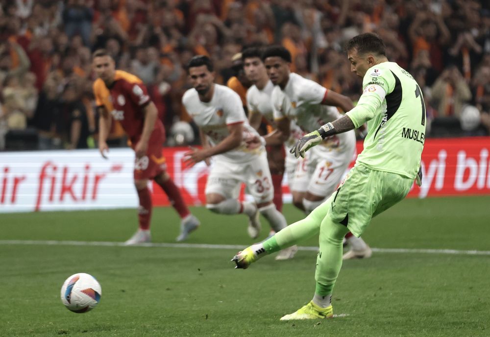 Fernando Muslera 