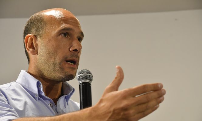 Los vemos más apurados por reglamentar la eutanasia que por la Ley de Protección a la Infancia: Lema cuestionó al gobierno