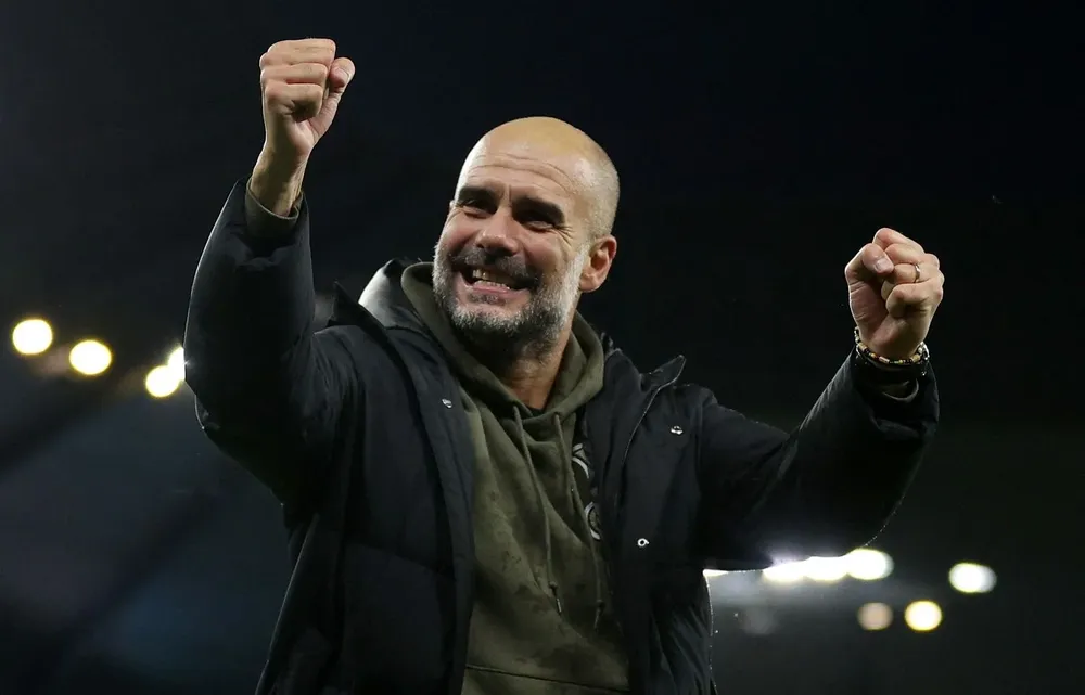 El español Pep Guardiola tiene 51 años y será entrenador del Manchester City hasta 2025