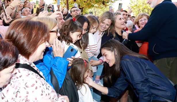 Los reyes expresaron su apoyo a los vecinos de Utiel, en Valencia
