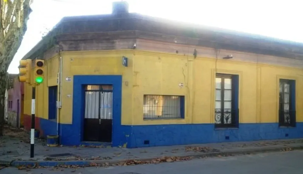 Frente de uno de los inmuebles que rematará Silva