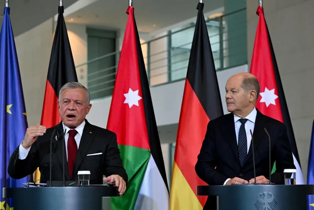 El rey Abdala II de Jordania se reunió con el canciller alemán Olaf Scholz en Berlín