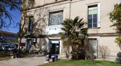 Hospital Vicente López y Planes